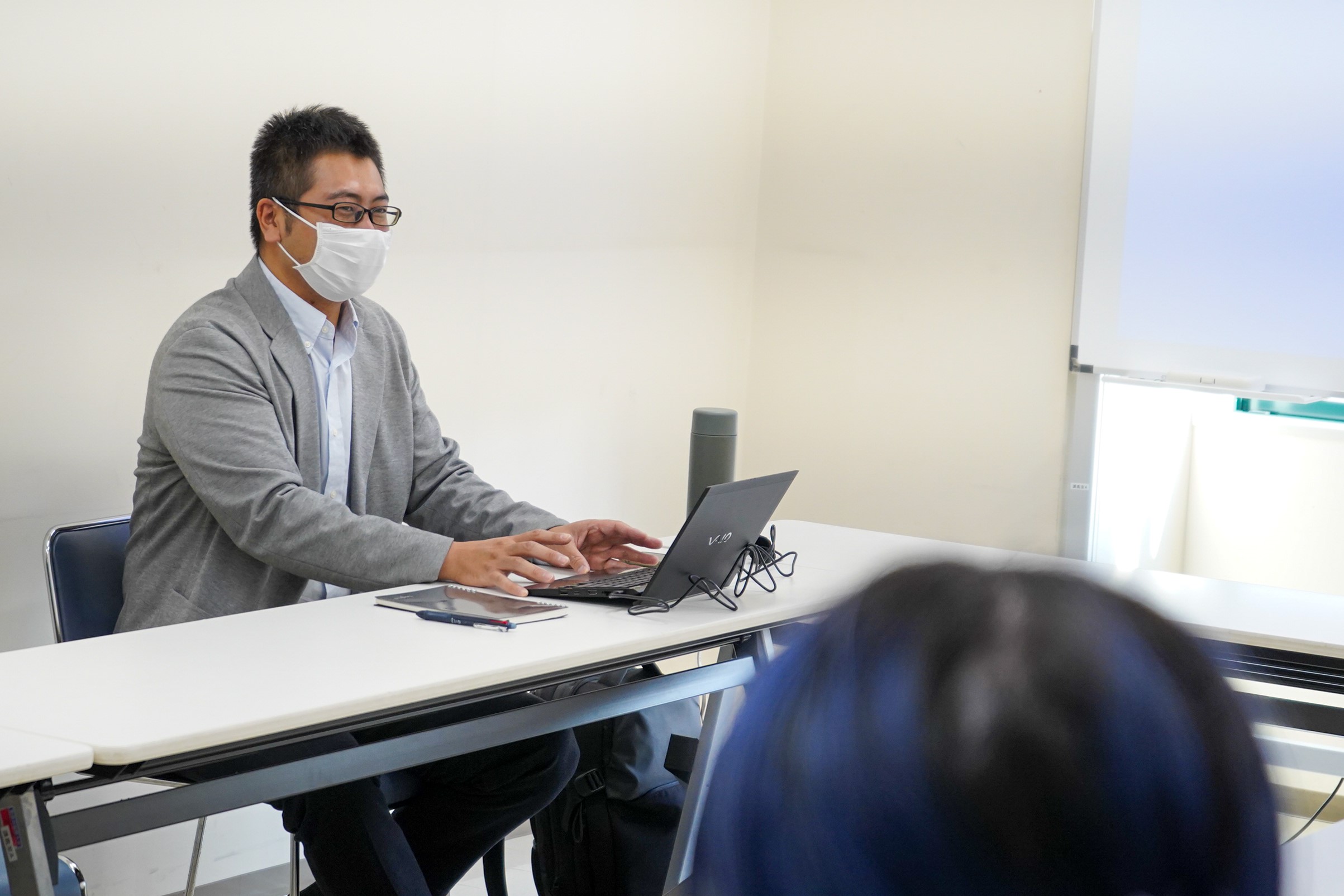 卒業研究の発表会の様子