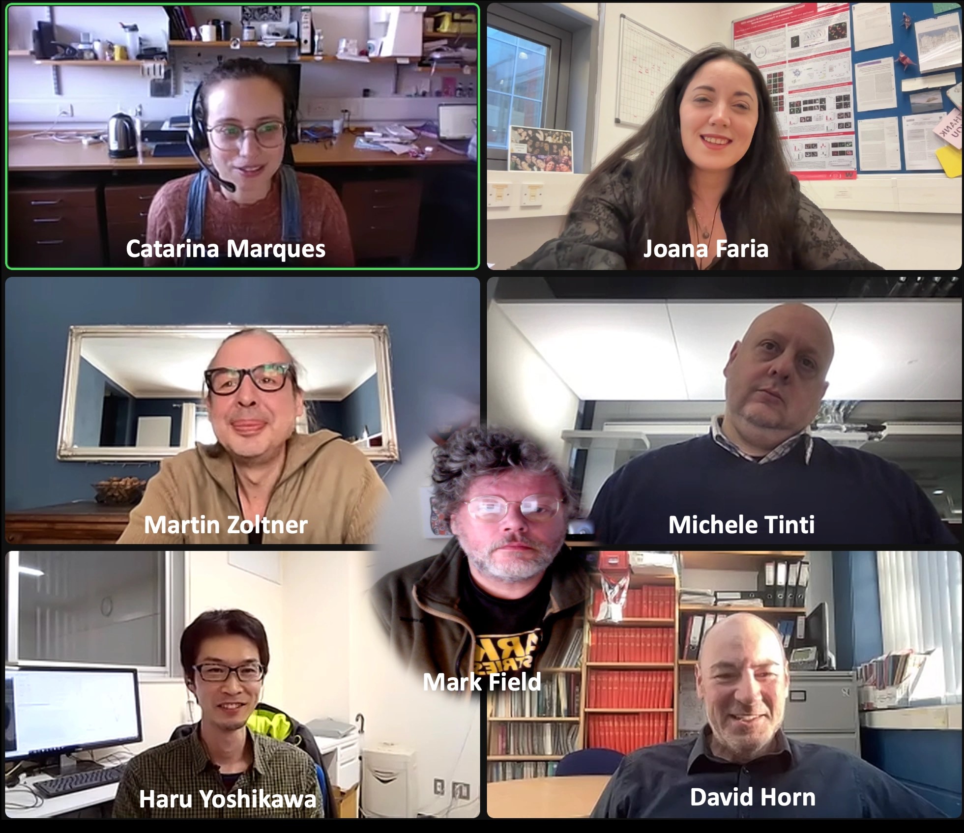 海外の共同研究者との写真：英国の大学にて博士研究員として勤務していた経験から今でも多くの海外研究者と共同研究をしています（詳細は海外共同研究者が書いたブログを読んでみてください：https://00m.in/XWCrd）