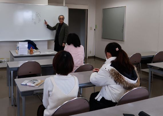 中谷先生の講義風景