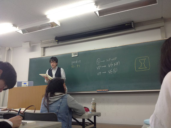 横浜国立大学にて
