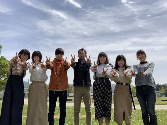 天気の良い日、ゼミ中に大学のグラウンドまで散歩したときの一枚