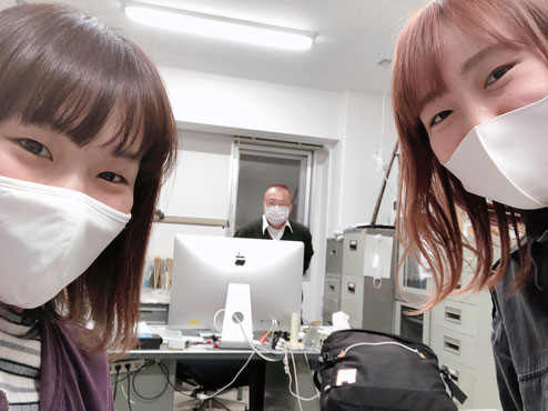 新型コロナ感染症対策をとりつつ、英文論文の抄読を毎週行っています。卒業研究が終わる頃にはある程度の英文論文を読解する力が身につきます。