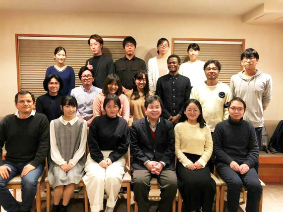 研究室では歓迎会・新年会などの様々なイベントを皆で楽しんでいます。早くコロナウイルス感染がおさまって、再開できればと思っています。