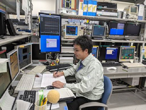 ジャイロトロンの運転 (核融合科学研究所　RF現場制御室)
